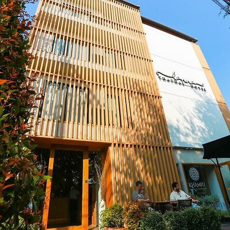 Lanna Thaphae Hotel Chiang Mai Zewnętrze zdjęcie