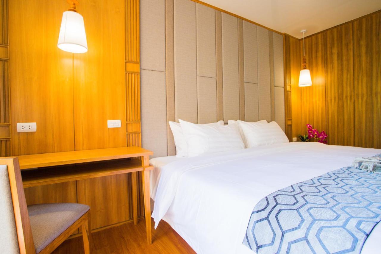 Lanna Thaphae Hotel Chiang Mai Zewnętrze zdjęcie