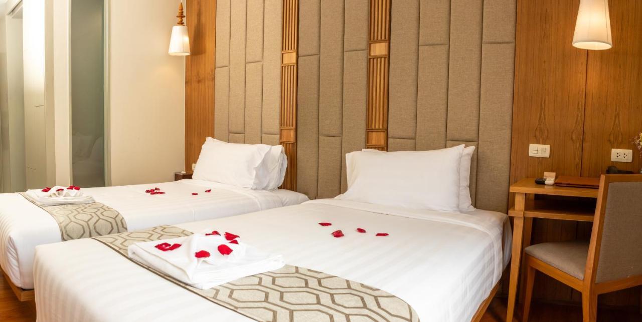 Lanna Thaphae Hotel Chiang Mai Zewnętrze zdjęcie